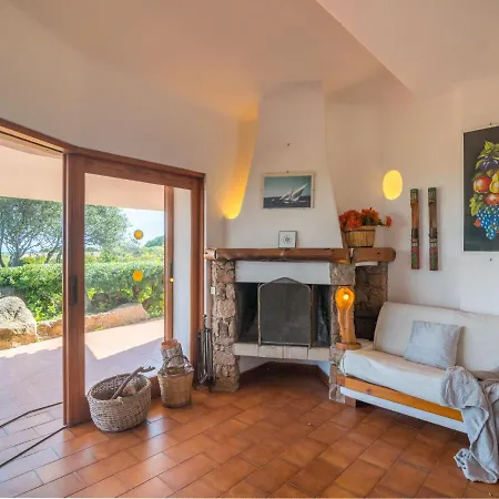 Li Parrici By Interhome Feriehus